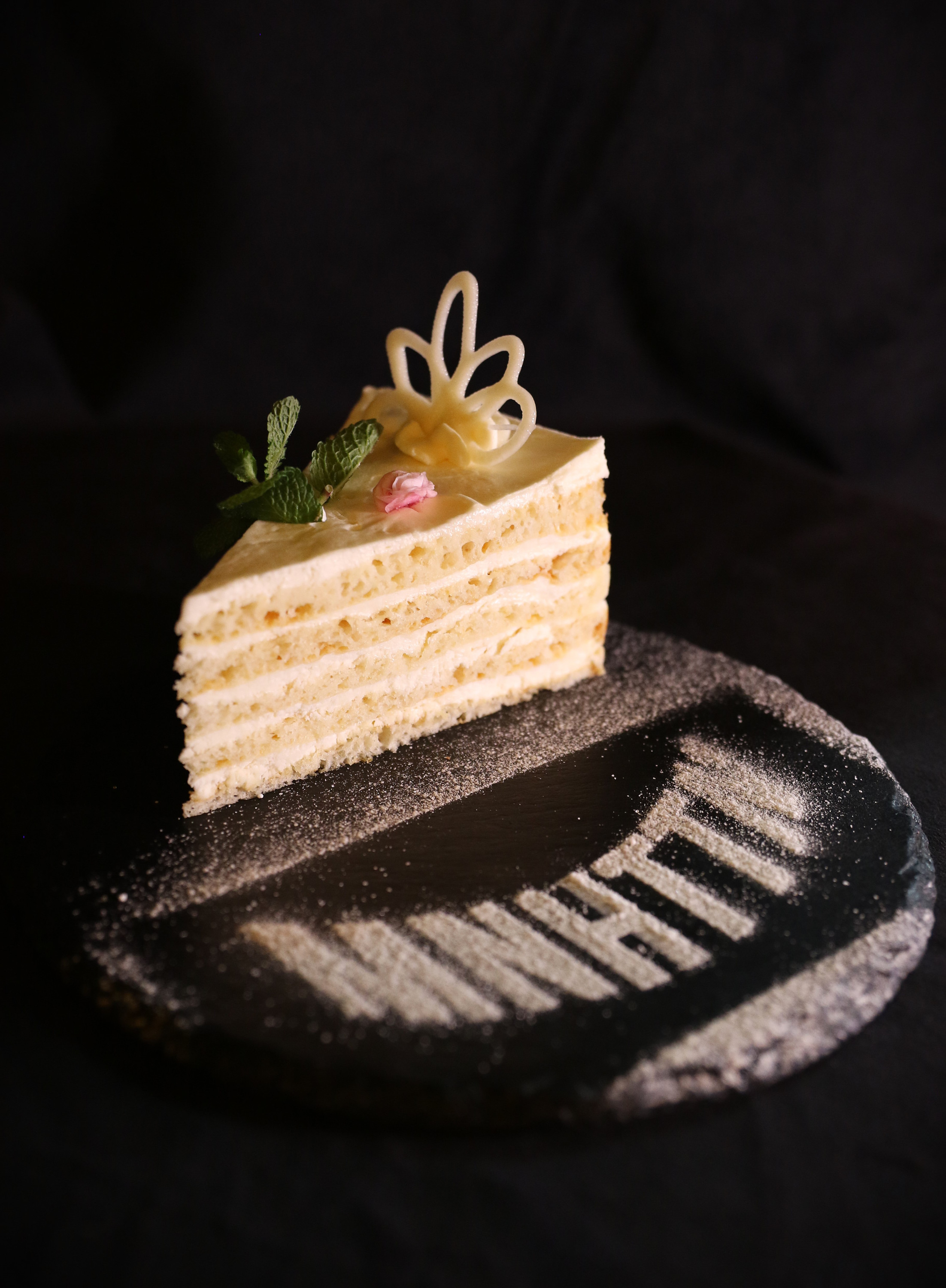 Торт Молочная Девочка