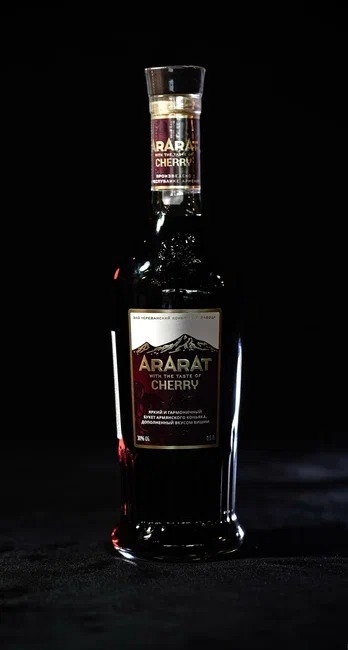 ARARAT Cherry